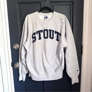 Champion Vintage UW-Stout Crewneck Light Heather Gray and Navy Blue, Size XL